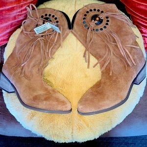 Suede Cowgirl Boots